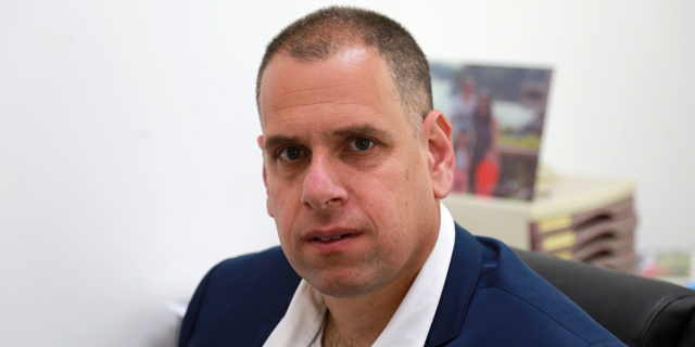 מחמישה נותרו שניים: עו"ד אבישי ריינמן פרש מהמירוץ לראשות לשכת עורכי הדין
