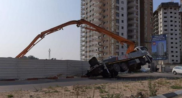אתר הבנייה בקריית מוצקין אתר הבנייה בקריית מוצקין