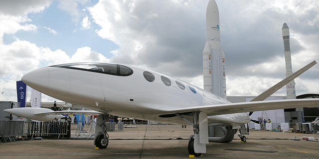 electric passenger plane