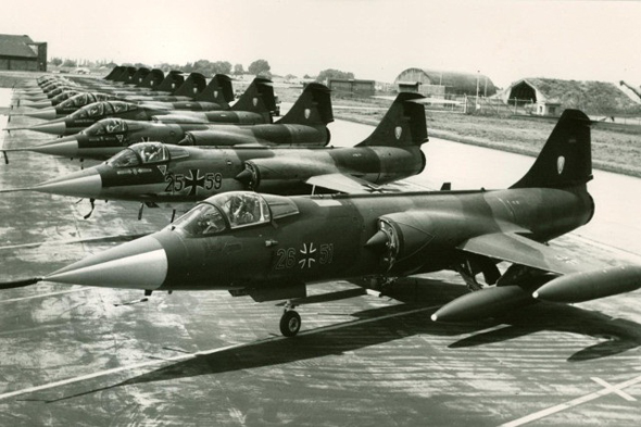 מטוסי F104 של מע' גרמניה. לא, הם ממש לא יעצרו פלישה סובייטית מטוסי F104 של מע' גרמניה. לא, הם ממש לא יעצרו פלישה סובייטית