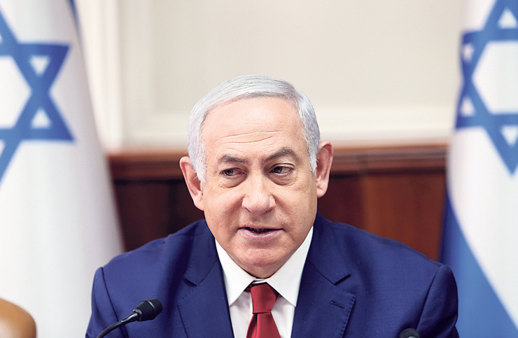 נתניהו. "ביום ראשון בבית המשפט, מדינת ישראל נגד נתניהו, ובשני מוביל את מדינת ישראל?" נתניהו. "ביום ראשון בבית המשפט, מדינת ישראל נגד נתניהו, ובשני מוביל את מדינת ישראל?"