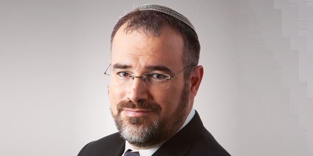 עצה של מאה מיליארד דולר: היועץ האסטרטגי הטוב ביותר לחברה שלכם נמצא מתחת לאף