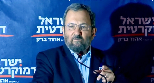 אהוד ברק הערב במסיבת העיתונאים אהוד ברק הערב במסיבת העיתונאים