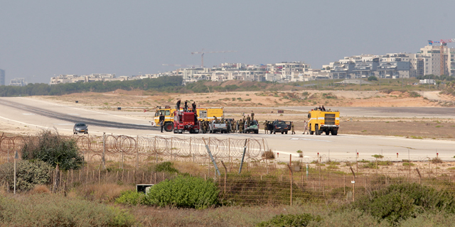 פינוי שדה דב שווה לאמנון רובינשטיין 80 מיליון שקל