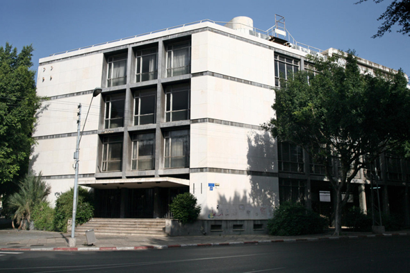 בניין בנק החקלאות בקרליבך פינת החשמונאים בת"א. יתווספו לו שתי קומות בניין בנק החקלאות בקרליבך פינת החשמונאים בת"א. יתווספו לו שתי קומות