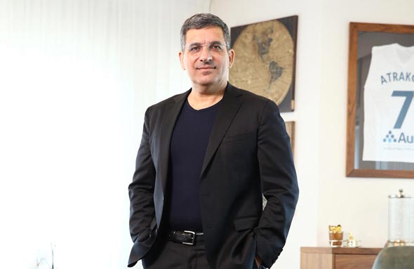 יעקב אטרקצ'י מנכ"ל אאורה יעקב אטרקצ'י מנכ"ל אאורה