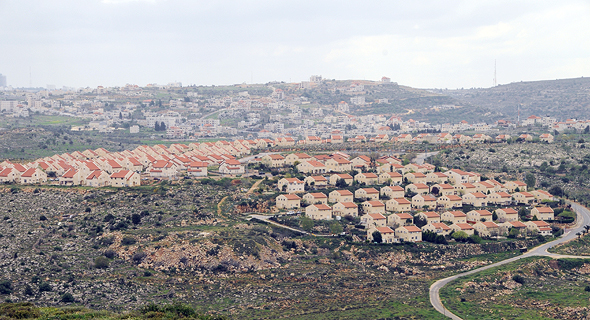עפרה. "יישוב השומר על צביונו הקהילתי, על אף הגידול במספר תושביו" עפרה. "יישוב השומר על צביונו הקהילתי, על אף הגידול במספר תושביו"