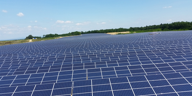 אנלייט, דוראל ואלומיי יקימו מתקנים סולארים במחיר נמוך בכ-60% מתעריף החשמל הארצי