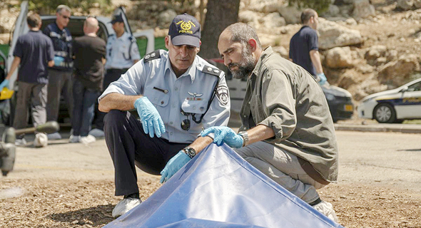 מתוך הסדרה "הנערים" מתוך הסדרה "הנערים"