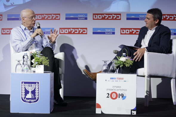 חיים כצמן מייסד ומנכ"ל גזית גלוב בשיחה עם גולן פרידנפלד חיים כצמן מייסד ומנכ"ל גזית גלוב בשיחה עם גולן פרידנפלד