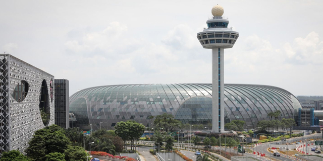 אחרי 8 שנים רצופות: נמל התעופה של סינגפור כבר אינו הטוב בעולם
