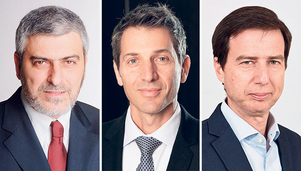 מימין: חנן פרידמן, אורי לוין ודב קוטלר, מנכ"לי לאומי, דיסקונט ופועלים בהתאמה מימין: חנן פרידמן, אורי לוין ודב קוטלר, מנכ"לי לאומי, דיסקונט ופועלים בהתאמה