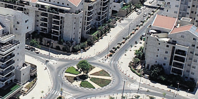 זינוק בבנייה הירוקה, אבל בעיקר במרכז