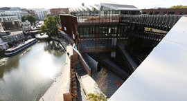 הולי וורף קמדן לונדון טדי שגיא 1