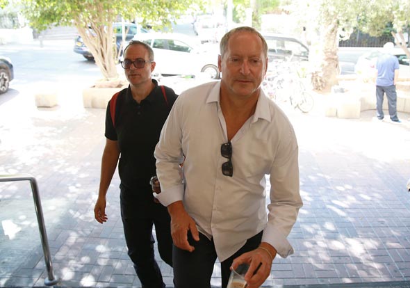 דניאל בירנבאום, מנכ"ל סודהסטרים לשעבר, ברשות ניירות ערך דניאל בירנבאום, מנכ"ל סודהסטרים לשעבר, ברשות ניירות ערך