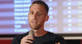 דאנס אירוע חשיפת 50 חברות ההייטק הנחשקות בישראל  אסף רפפורט מנכל מרכז המחקר והפיתוח מיקרוסופט ישרא, צילום: מאור שלום סויסה