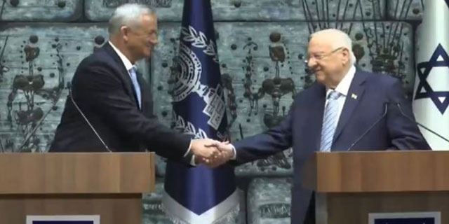 ריבלין העביר המנדט: "אין הצדקה לבחירות"; גנץ: "אקבל החלטות קשות"