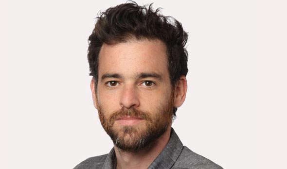 הכותב, גיא פישר הכותב, גיא פישר