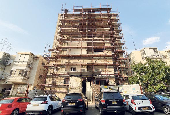 הבניין ברחוב יהודה הנשיא 7 ר"ג הבניין ברחוב יהודה הנשיא 7 ר"ג