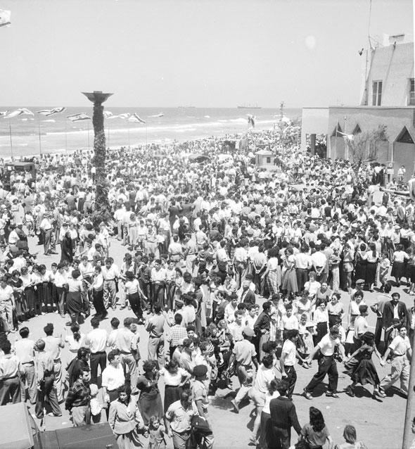 כיכר הכנסת. הפגנות סוערות ואירועים רשמיים כיכר הכנסת. הפגנות סוערות ואירועים רשמיים