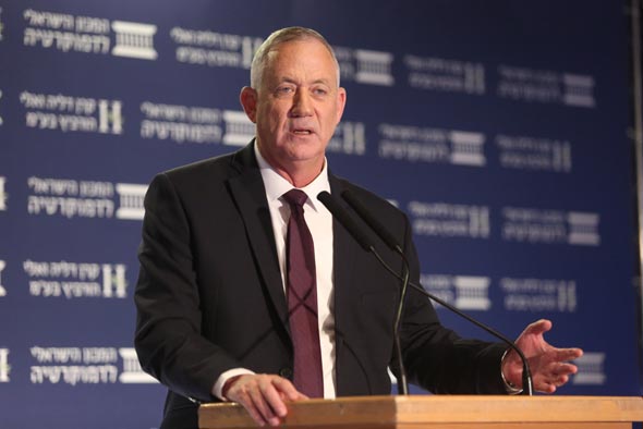 בני גנץ, יו"ר כחול לבן בני גנץ, יו"ר כחול לבן