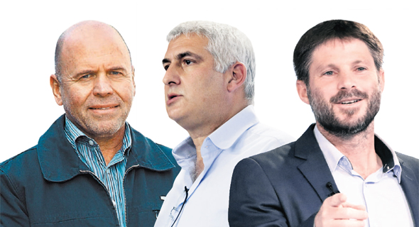 מימין: שר התחבורה בצלאל סמוטריץ', יו"ר הנמל אשל ארמוני ומנכ"ל הנמל מנדי זלצן מימין: שר התחבורה בצלאל סמוטריץ', יו"ר הנמל אשל ארמוני ומנכ"ל הנמל מנדי זלצן