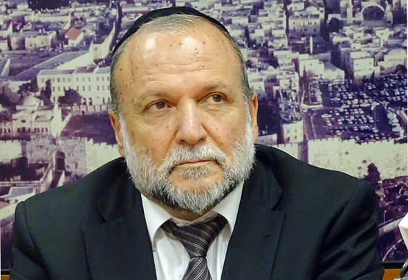שר הבינוי והשיכון החדש, יצחק כהן שר הבינוי והשיכון החדש, יצחק כהן