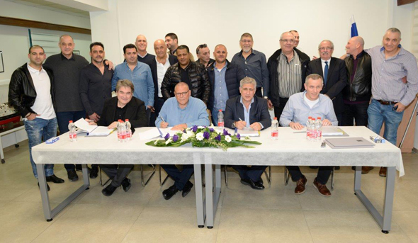 חתימת ההסכם חתימת ההסכם