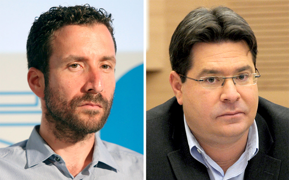 מימין: השר אקוניס וח"כ שמולי מימין: השר אקוניס וח"כ שמולי