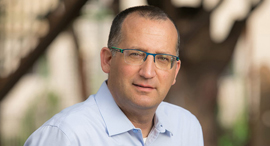ראש העיר גבעתיים רן קוניק זירת הנדלן ראש העיר גבעתיים רן קוניק זירת הנדלן
