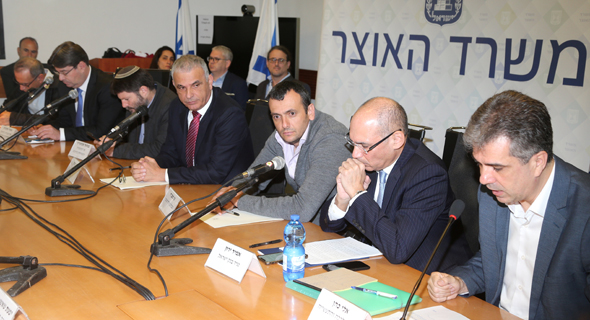 ועדת שרים לטיפול בקורונה ועדת שרים לטיפול בקורונה