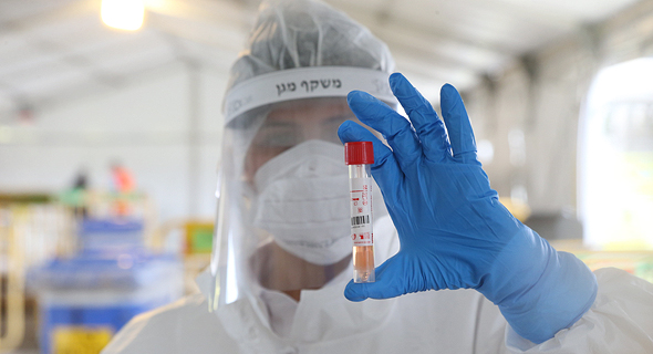 Coronavirus blood check (illustration). Photo: Shaul Golan