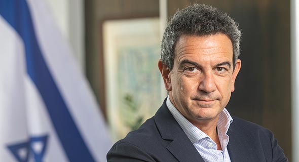 נשיא התעשיינים רון תומר נשיא התעשיינים רון תומר