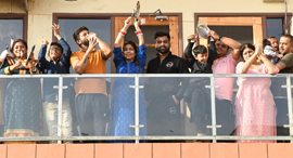 פוטו קורונה מרפסות הודו אמריטסאר , צילום: AFP