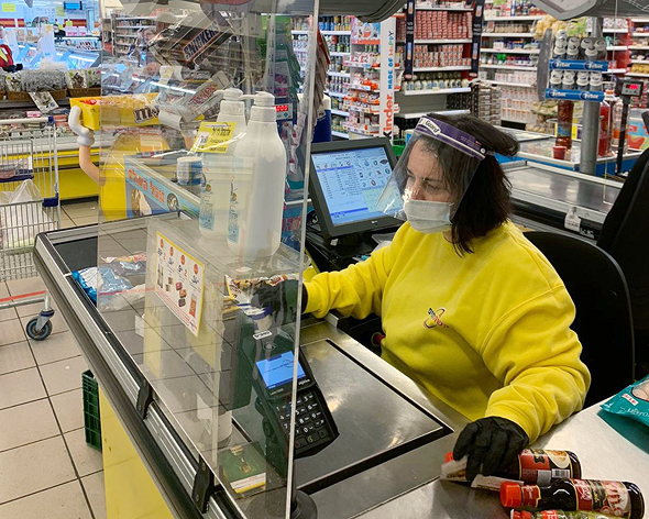 קונים בסופר (ארכיון) קונים בסופר (ארכיון)