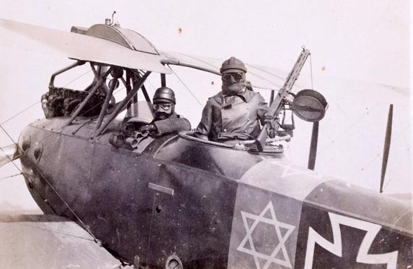 צוות גרמני, מטוס גרמני, מגן דווד צוות גרמני, מטוס גרמני, מגן דווד