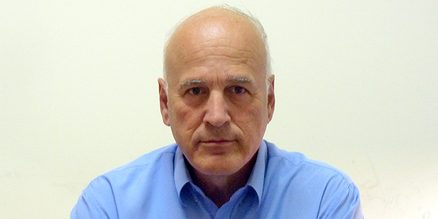 72 שנה של תלות בתרבות הצריכה ואיומים סביבתיים