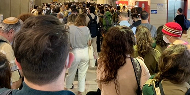 אחרי שהתחבורה הציבורית קרסה הבוקר: צה"ל יחזיר את הסעות החיילים בימים הקרובים