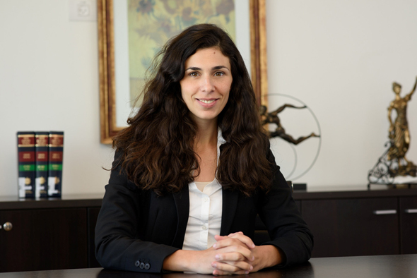 הילה ארנרייך, החברה הממשלתית להגנת מצוקי הים התיכון: "אם יש אזור שמדיר שינה מעיניי, זה ללא ספק בית ינאי. סכנה לחיי אדם היא רק שאלה של מתי" הילה ארנרייך, החברה הממשלתית להגנת מצוקי הים התיכון: "אם יש אזור שמדיר שינה מעיניי, זה ללא ספק בית ינאי. סכנה לחיי אדם היא רק שאלה של מתי"