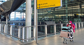 נמל התעופה הית'רו טיסות בריטניה לונדון קורונה 10.5.20, צילום: רויטרס