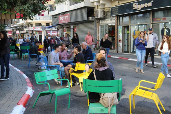 מדרחוב לוינסקי בת"א מדרחוב לוינסקי בת"א