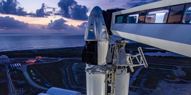 ברגע האחרון: נאס&quot;א ו-SpaceX דחו את שיגור האסטרונאוטים לחלל בגלל מזג האוויר