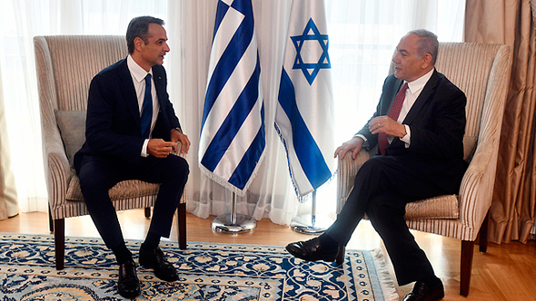 בנימין נתניהו וראש ממשלת יוון קיריאקוס מיצוטקיס בנימין נתניהו וראש ממשלת יוון קיריאקוס מיצוטקיס