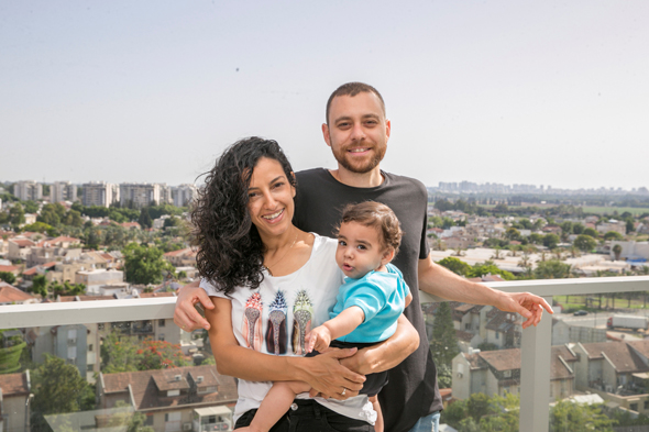ענבל, גיל והתינוק שגיא קופרשטיין ענבל, גיל והתינוק שגיא קופרשטיין