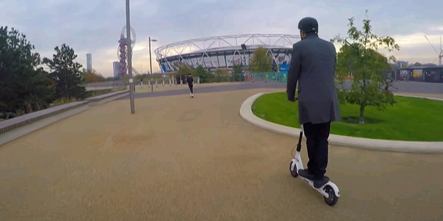 קורקינט של בירד בפארק האולימפי בלונדון, צילום: יוטיוב