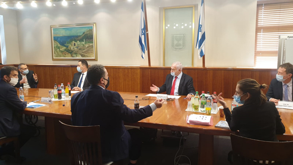ההתיעצויות בעניין תוכנית החירום ההתיעצויות בעניין תוכנית החירום
