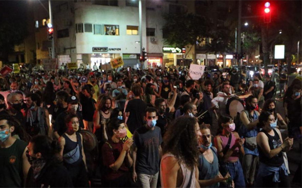 ההפגנה אתמול בתל אביב ההפגנה אתמול בתל אביב