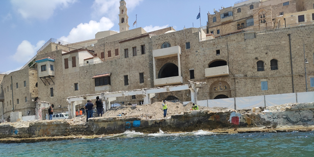 בלי להמתין לוועדת הערר: עיריית ת”א השלימה הריסת בית המכס ביפו
