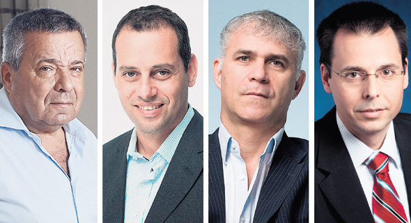אייל בן סימון (מימין), ישי דוידי, רונן אגסי ואורי יהודאי. מכירות של 100 מיליון דולר בשנה אייל בן סימון (מימין), ישי דוידי, רונן אגסי ואורי יהודאי. מכירות של 100 מיליון דולר בשנה