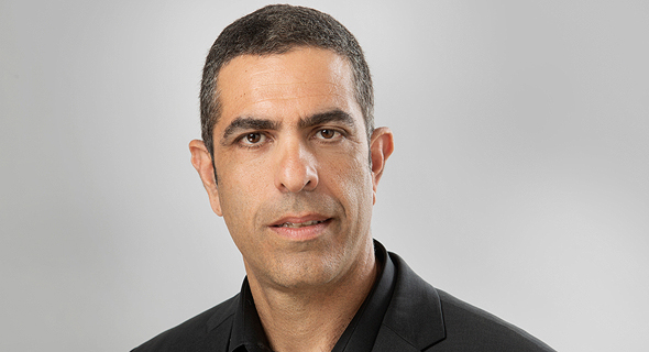 הכותב, פרופ' אסף אברהמי הכותב, פרופ' אסף אברהמי